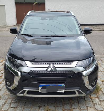 MITSUBISHI OUTLANDER 3.0 MIVEC V6 GASOLINA HPE-S AWD AUTOMÁTICO